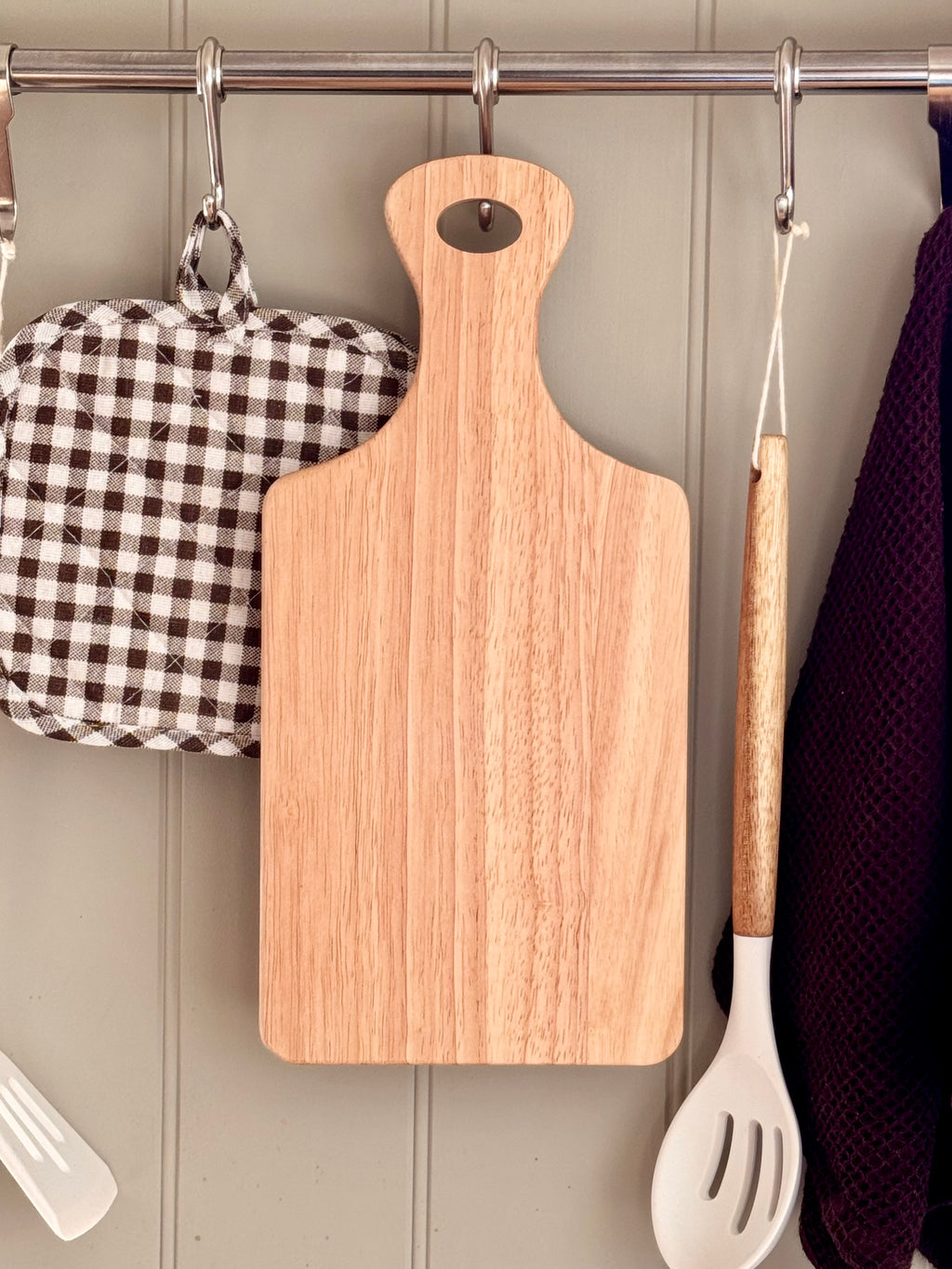 Wooden Chopping Board with Handle