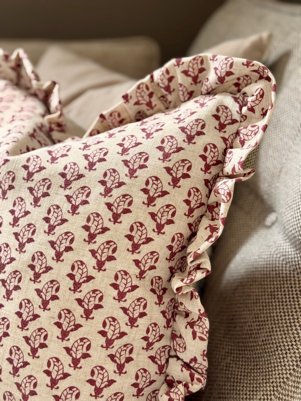 Block Printed Ruffle Cushion Red/Linen